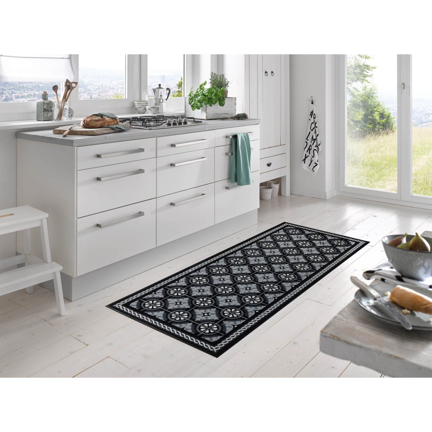 Flaches Pflaster (schwarz) 60 x 180 cm, 75 x 120 cm, 75 x 190 cm - BP Techem online shop